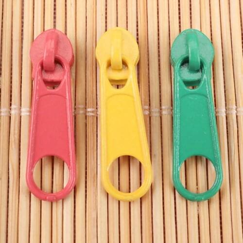 20 pieces 3# High Quality Metal Zipper Sliders Zipper Head for 3# Nylon Coil Zipper Garment Bag and Suitcase Accessories