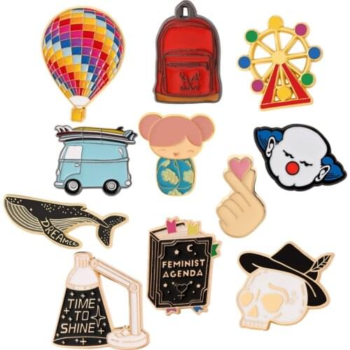 Cute Brooch Pins for Kids Red Backpack Blue Car Badges Ferris Wheel Hot Air Balloon Enamel Pin Childhood Memories New Year Gifts