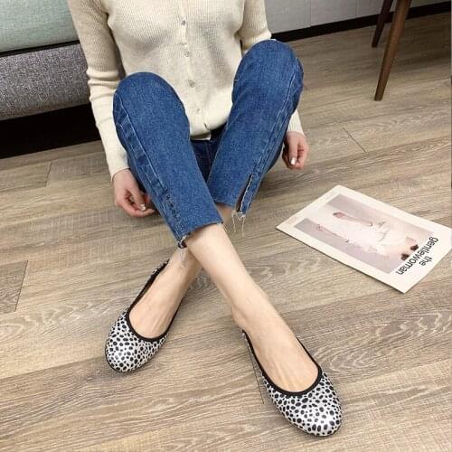 2021 Women Spring,Summer flats,Women flats loafers shallow,Black,Casual,Comfortable,Classic,Harajuku,Rubber Sole,Leopard,Glossy