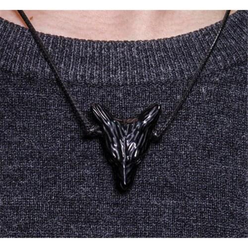 1 pcs drop shipping Natural obsidian Crystal gemstone wolf pendant meditation reiki healing chakra crystal Wolf Necklace for men