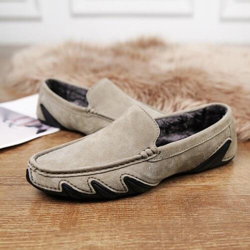 Mens Sneakers Winter Warm Plush Men Loafers Shoes Size 46 Fashion Slip-on Men Driving Shoes Soft Sapato Masculino Mocassin Homm