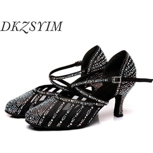 DKZSYIM Ladies Latin Dance Shoes Close-Toe Ballroom Modern/Tango Dancing Shoes Rhinestone Shiny Party/Wedding Dance Shoes Heels