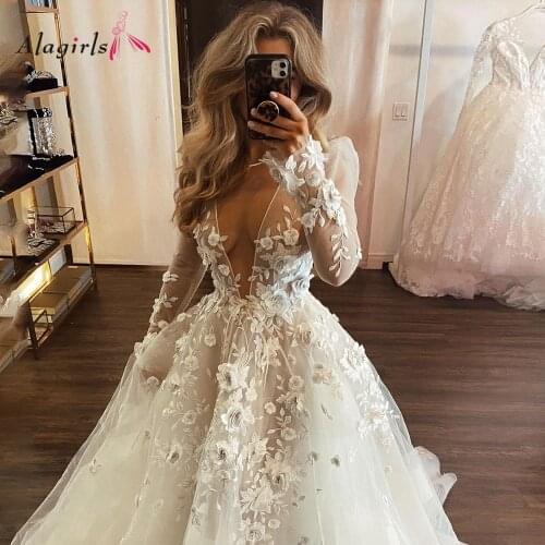Ivory Appliques Wedding Dress 2021 V-neck Long Sleevees Bridal Dress Ribbons Celebrity Dresses Size Custom Made vestido novia