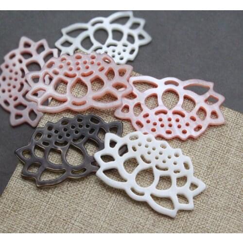 5pcs / bag natural freshwater shell hanging piece 20x33mm hollow lotus jewelry making DIY necklace hairpin jewelry accessories