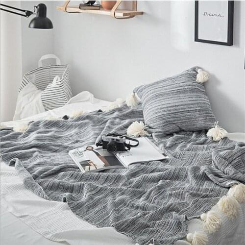 Hap-deer New cotton knitted tassel blanket, lantern ball blankets, spring and summer travel air plane manta fleece deken