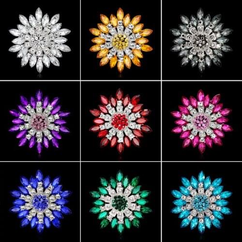 Assorted Colors Crystal Diamante Flower Brooch Pin For Women Romantic Wedding Clothing Bridesmaid Brooch Party Bouquet AE136