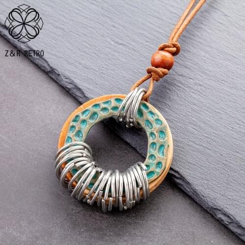Accessories Bijouterie Female Suspension Pendants Jewelry on the Neck Decoration Gifts Large Massive Necklaces for Women Lovers