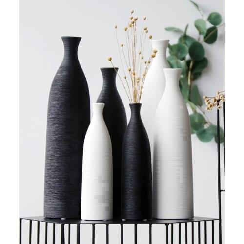 Jingdezhen Modern Minimalist Handmade Art Zen Vase Ceramic Ornaments Living Room Model Home Decoration Screw Vase Tall Vase