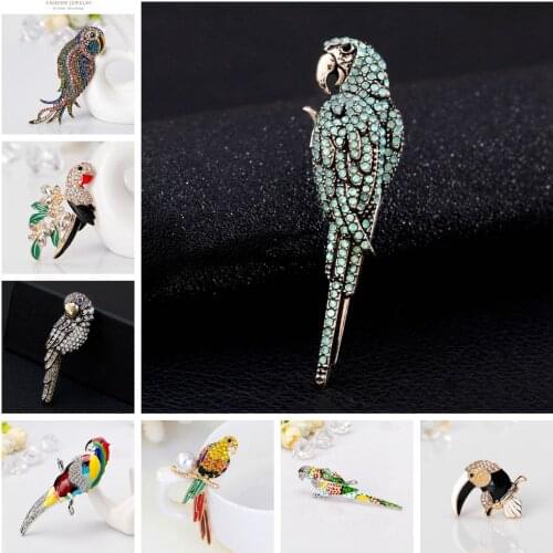 Many Design Live Lovely Parrot Brooch Bird Animal Brooch Enamel Pins Gold Silver Color Jewelry Rhinestones for Women Accessories
