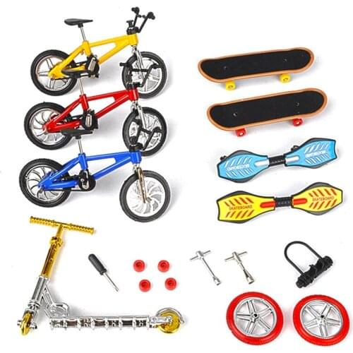 1Set Mini Scooter Two Wheel Scooter Childrens Educational Toys Finger Scooter Bike Fingerboard Skateboard
