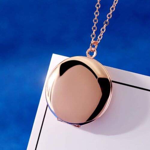MistyRain Women's Medallions