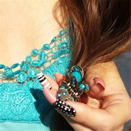 Resin Crystal Cute Butterfly Hair Claws Hair Ornaments Gold Color Hair Crab Clips For Woman Girls Gifts Hair Jewelry