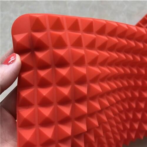 Pyramid baking mat Silicone Mold High temperature resistant chicken mat