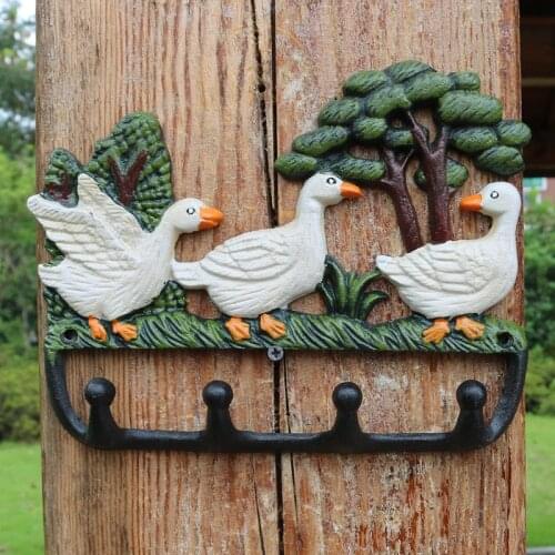 European Vintage Hand Painted 3 White Ducks on Green Lawn Design Cast Iron Home Garden Decor Wall Hook with Four Hangers
