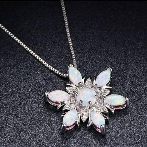 Exquisite Silver Plated Snowflake Pendant Fashion Women Opal Semi Precious Stone Necklace for Women Wedding Party Jewelry