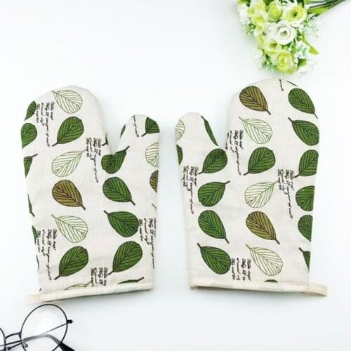 Fashion New High Temperature Gloves Kitchen Baking Tools Heat Insulation and Anti-scald Microwave Oven Special Thicken Gloves