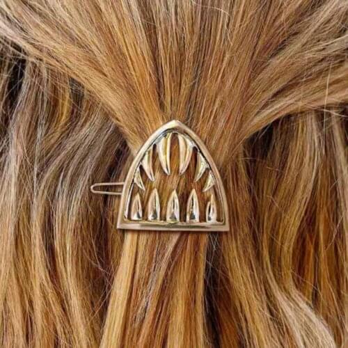 Shark Jaw Hair Barrette Hairpins Hair Clips For Women Simple Animal Shark Teeth Hair Wear Hair Accessories Perfect Hair Clip