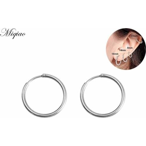 Miqiao 2pcs Hot Trend Hypoallergenic Round Ear Buckle Body Piercing Jewelry