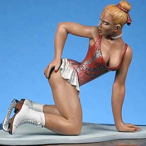 80mm Resin Figures Model Kit Unassambled Unpainted Skating Girl 626