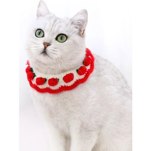 Pet Knitting Collar Cute Strawberry Bowknot Cat Dog Custom Collar Pet Memorial Christmas Cat Assessoires