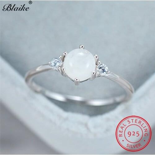 S925 Sterling Silver Ring Round White Moonstone Rings For Women Dainty Stacking Thin Ring Band Wedding Engagement Ring Jewelry