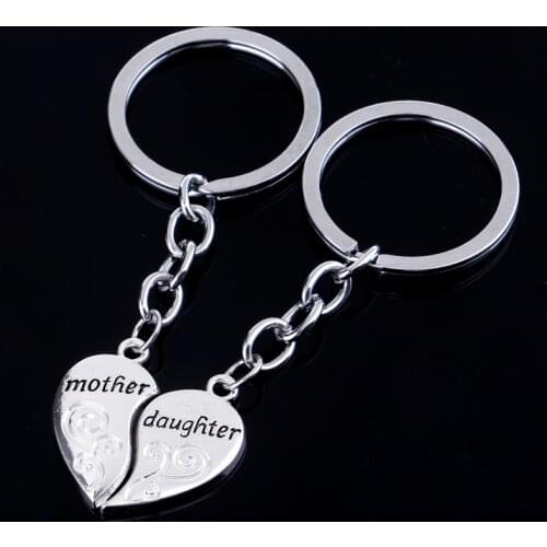 Pack Of 2 Mother Daughter Keychains Matching Heart Charms Key Chains Rings Set Mother’s Day Gifts Women Girls Keyrings Jewelry