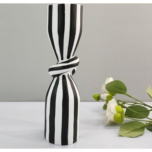 Nordic Simple and Light Luxury Creative Floral Ornaments Home Model Room Living Room TV Cabinet Desktop Decoration Vase