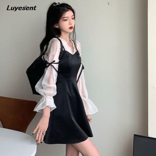 Women Mesh Spliced Transparent Flare Sleeve Mini Dress 2021 Lady Elegant Lace-up Empire V Neck Slim Street Party Ullzang Dresses
