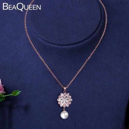 BeaQueen Gold Pendants