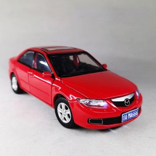Diecast 1/32 Scale Mazda 6 Alloy Car Model Metal Decoration Static Vehicle Souvenir Ornaments Collection Boy Toy Gifts Display
