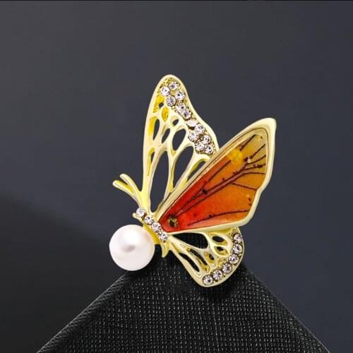Wuli&baby New 3-color Butterfly Brooch Pins For Women Unisex Pearl Insect Brooches Party Office Jewelry
