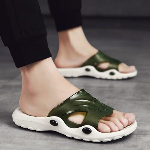 Summer Men Slippers Particle Massage Mules Outdoor Garden Shoes Clogs Beach Slippers Flip-Flops Men Indoor Home Slides Loafers