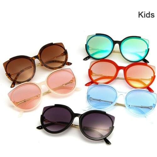 2018 New Cat eye Fashion sunglasses for kids Baby girls&boys 3-7years old Summer eye glasses UV400 Protect eye gafas de sol N149