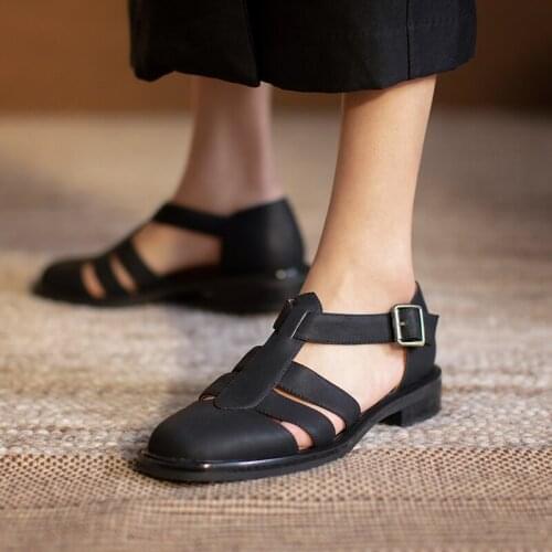 QZYERAI Hot Sell New Summer Women Sandals Genuine Leather Beach Leisure Shoes Roman Sandals 100% Cowhide