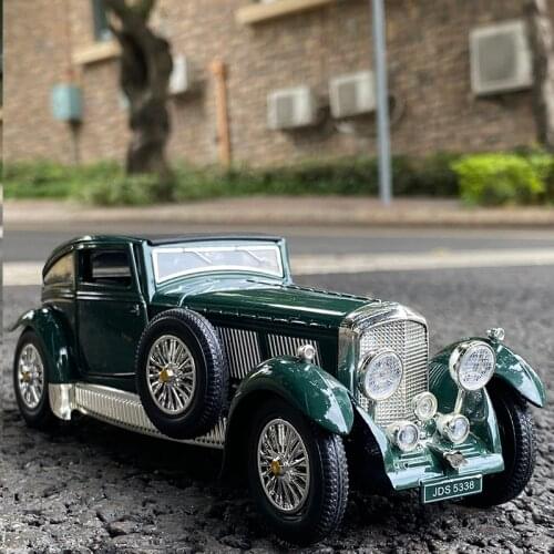 1:28 Continental 8L Classic Car Alloy Car Model Diecasts & Toy Vehicles Metal Antique Car Model Sound Light Collection Kids Gift