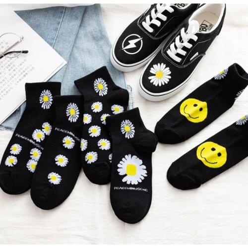 Daisies Womens short Cotton japanese style black with pattern fashionable casual with print Womens no-show Ankle summer socks