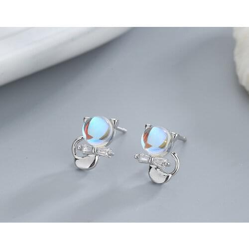 VOQ Piercing Earrings