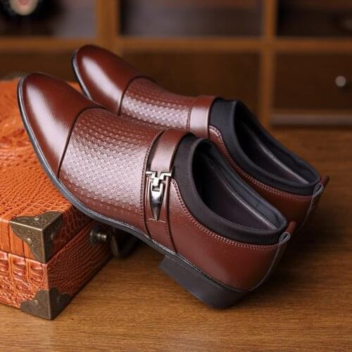 Mens dress shoes Leather Men Formal Shoes Large Size 45-48 Fashion Men Classic Business PU Shoes For Gentleman Sneakers