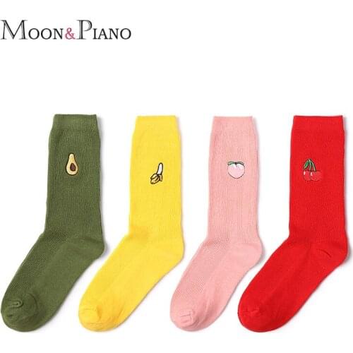 Cute Socks Woman Fashion Sweet Cartoon Fruit Peach Cherry Banana Embroider Pattern Kawaii Funny Girl Korean Version of Sock