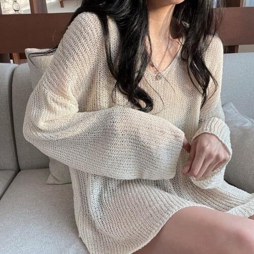 2021 Autumn White Blouse Hollow Out Sunscreen Sweater Loose Lady Tops V-neck Sweater Summer Sunscreen Blouse New Chic 15734