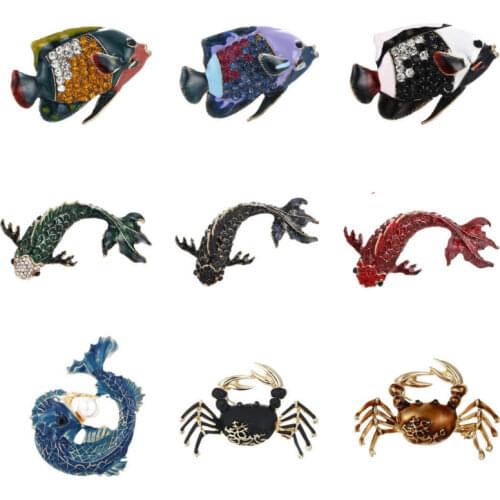 Animal Fish Crab Enamel Pin Large Carp Crystal Brooches for Women Fashion Luxylry Jewelry Coat Scarf Buckle Badge Accessories