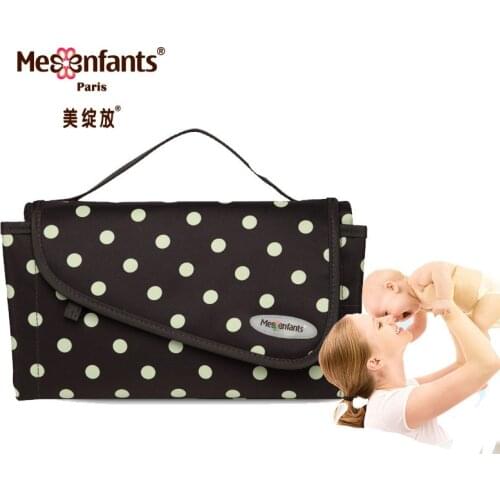 69*45CM Dot Foldable Polyester Waterproof Changing Pads Portable Covers With Storage Pockets Baby Diaper Changing Mat For 0-12M