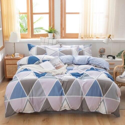 Europe Simple Bedding Set Duvet Cover Sheet Pillowcase Light Color Geometry Bed Linens 220x240cm Double Size Home Textile