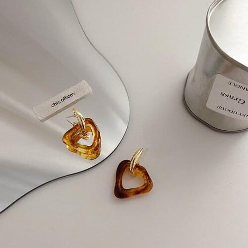 French Retro Irregular Resin Earrings Fashion Geometric Earrings Classic Simple Temperament Earrings Female Trend
