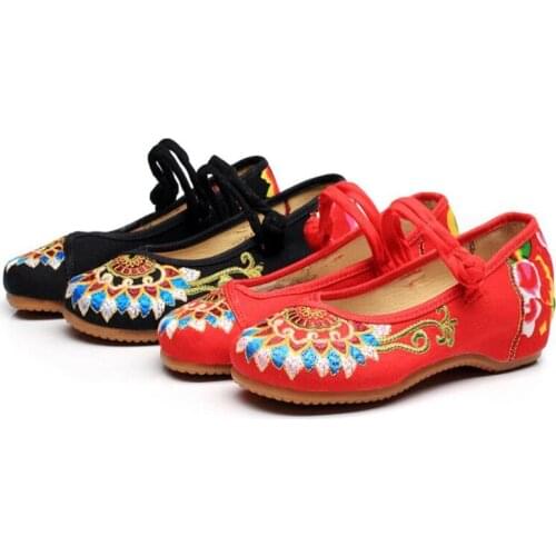 Womens Summer Canvas Shoes Fashion Veowalk Handmade Walking Shoes Ladies Chinese Embroidered Ballet Shoes Female Designer Slides
