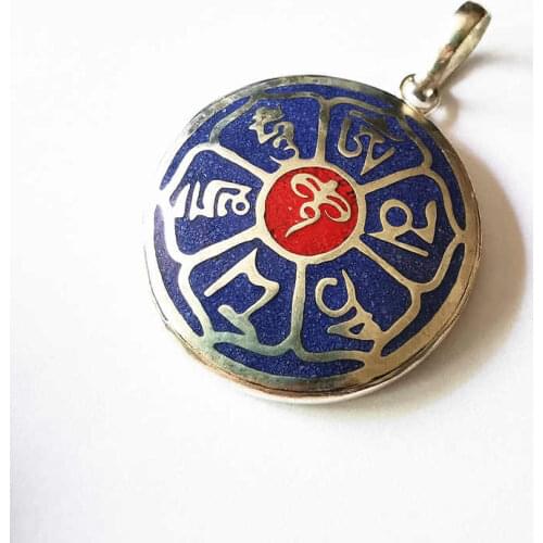Tibetan Jewelry Pendants Mantra Amulets Copper Inlaid Stone Buddha Eye Round Pendant OM MANI PADME HUM TBP403