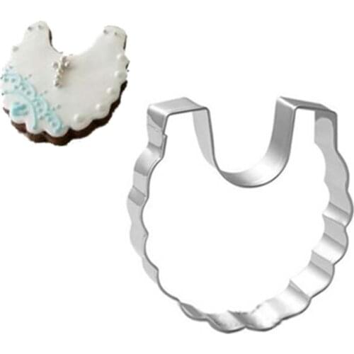 New Creative Cookie Cutter Mold Apron Shaped Stainless Steel Biscuit Fondant Cake Mould Baking Cake Mold Cookie Knife Printing