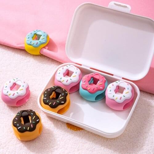 6Pc Sheet Quilt Fixing Clip Anti-kick Buckle Donut Shape Blanket Sheet Clip Non-slip Fixing Clip Household Cover Holder