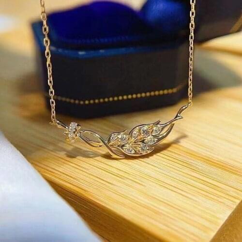 Designer original new leaf inlaid zircon clavicle necklace pendant simple fashion exquisite elegant ladies silver jewelry