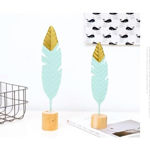 1PC New Nordic Modern Ornaments Metal Wooden Craft Feather Modeling Pen Sculpture Living Room Miniature Home Decoration JL 256
